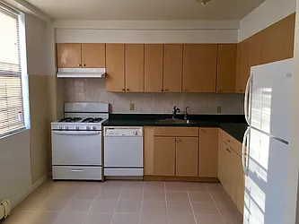 Rented by Le Parc Property Management LTD.