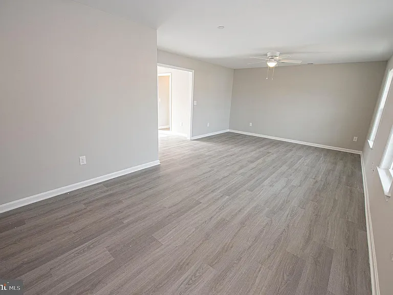 241 Morgans Ct — Photo 11