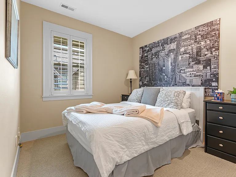 10599 SW Windwood Way — Photo 10
