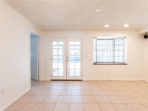 2nd image of 10319 N Armenia Ave