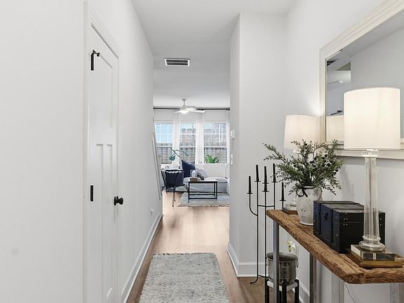 4th image of 222 Midland Ave APT 4102