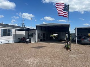 152 Holiday Rambler Dr, Whitney, TX 76692