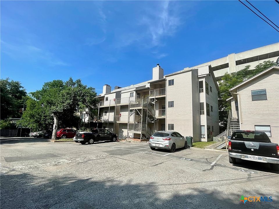 1st image of 310 Pat Garrison St #8