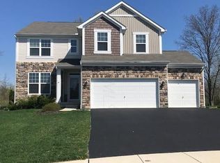 248 Linda Lee Ln, Lewis Center, OH 43035