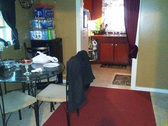 3rd image of 515 Trenton Ave