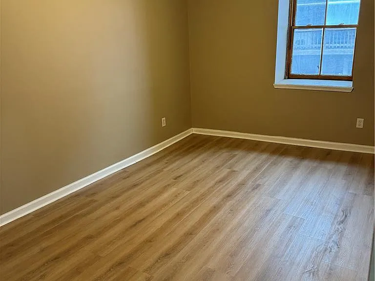 201 W Main St #3 — Photo 7