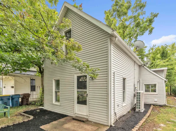 909 W Market St, Bluffton, IN 46714