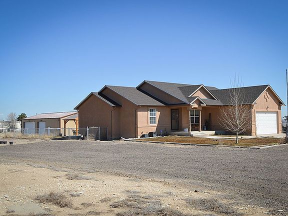 2nd image of 871 E Saunders Dr