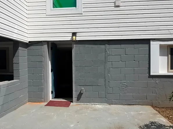 1099 Center St SW, Mableton, GA