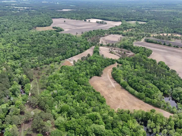 2516 Register Sutton Road, Rose Hill, NC 28458