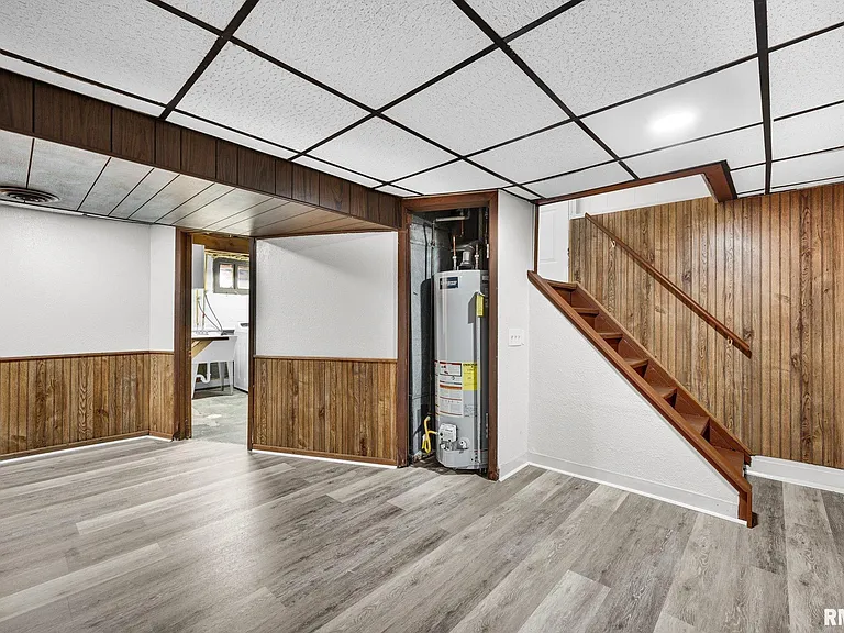 1413 W Gilbert Ave — Photo 16