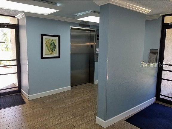 4th image of 1320 Pasadena Ave S APT 506