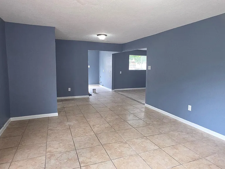 6515 Linden St — Photo 2