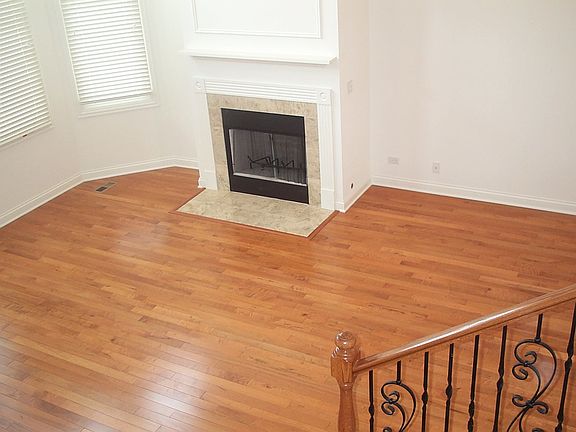 4th image of 1849 Admiral Ct