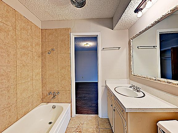 5th image of 234 Linda Ln