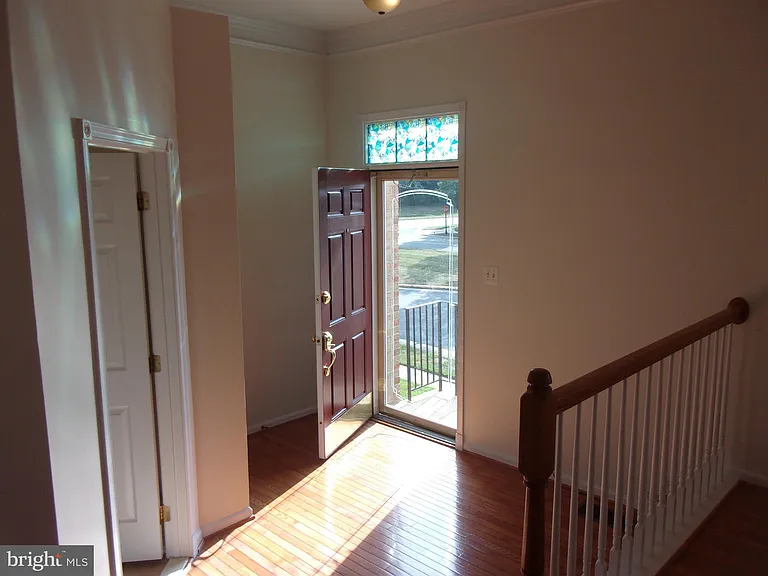 25929 Kirkwood Sq — Photo 39
