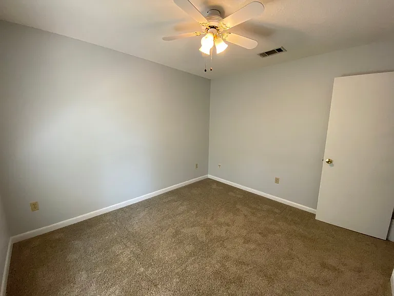169 Wright Cir — Photo 28