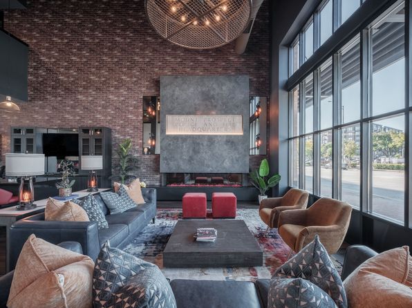 122 E Northwest Hwy #609