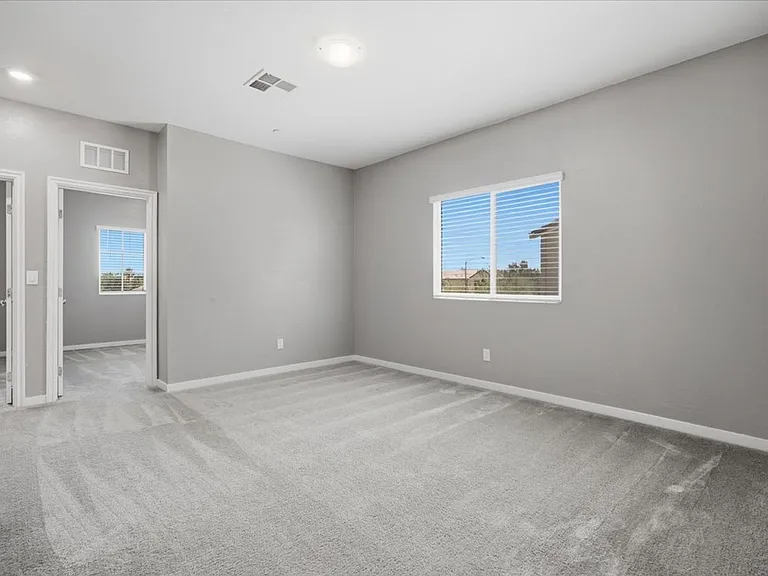 6510 Silver Estates Ave — Photo 11