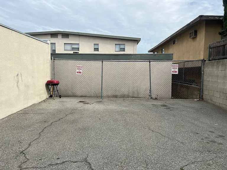 100 E Commonwealth Ave — Photo 12