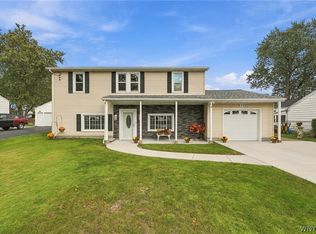 6753 Sy Rd, Niagara Falls, NY 14304