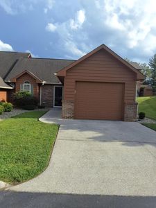 1317 Secretariat Dr, Morristown, TN, 37814