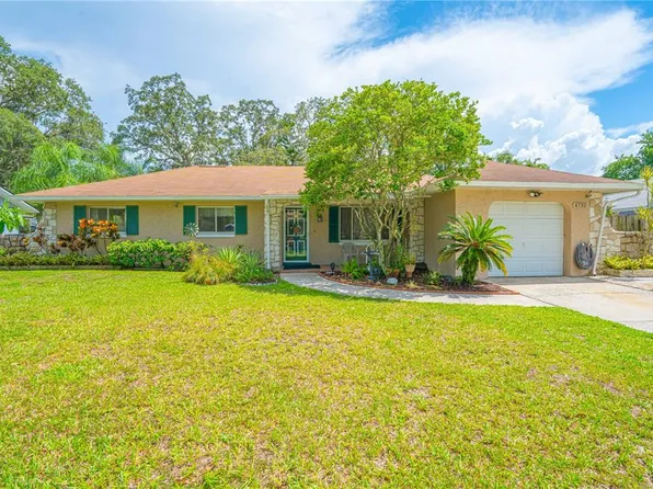 4732 Cherokee Rose Dr, Orlando, FL 32808