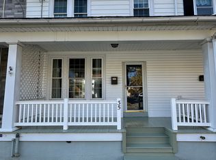 35 E Walnut St, Ephrata, PA 17522