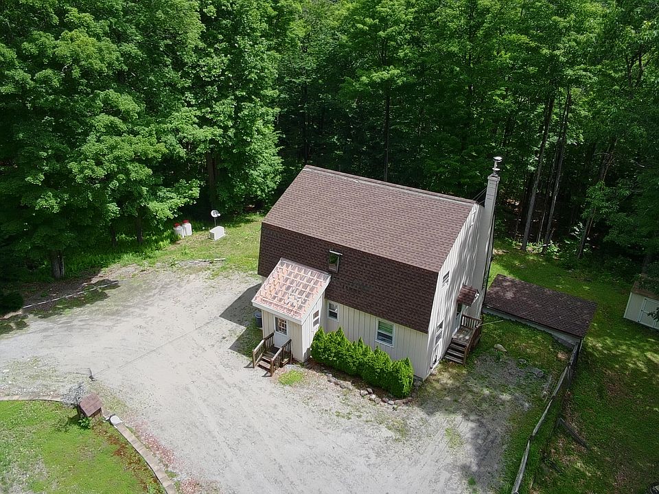 1st image of 160 Antler Lake Rd
