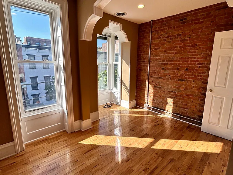 294 Lark St #2 — Photo 24