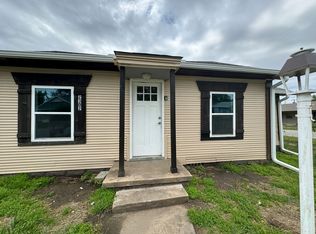 2302 E 2nd St, Tulsa, OK 74104