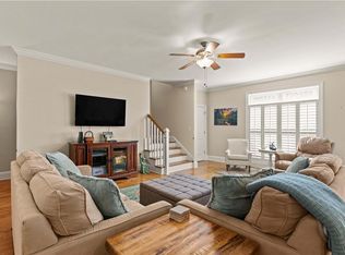 24 Moss Ln, Saint Simons Island, GA 31522