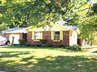 1410 Helen St, Bay City, MI 48708