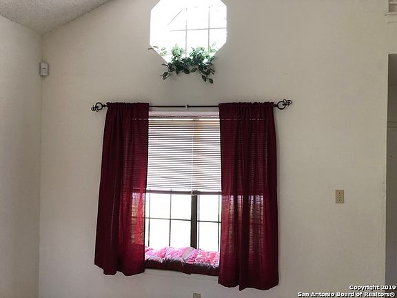 5th image of 13835 Cane Dr