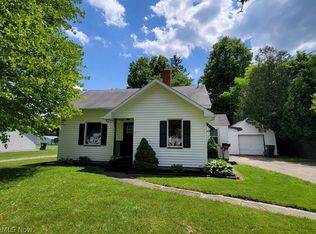 5461 W Rockwell Rd, Youngstown, OH