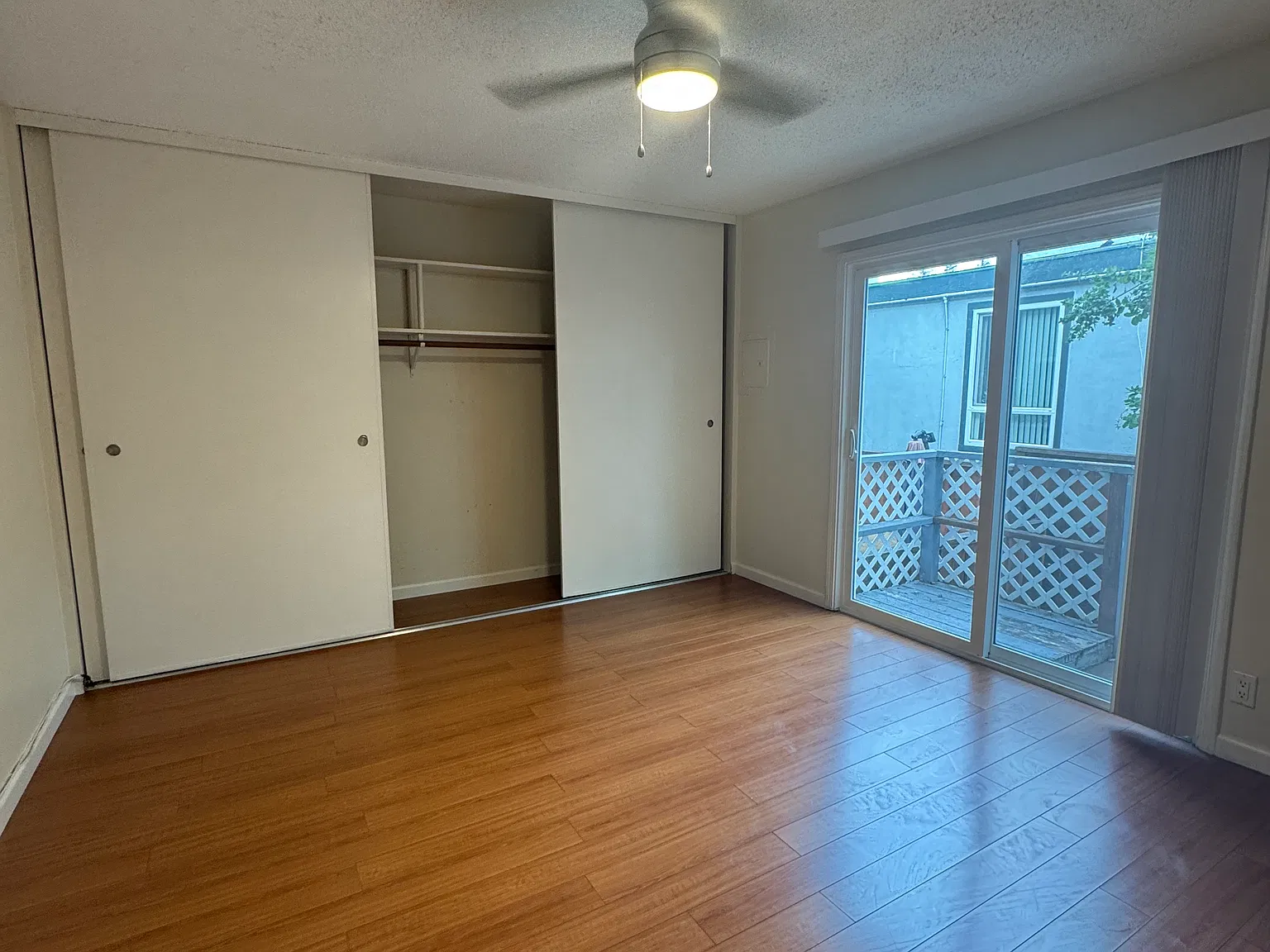 1 bed, 700 sqft, $2,200 — Photo 4