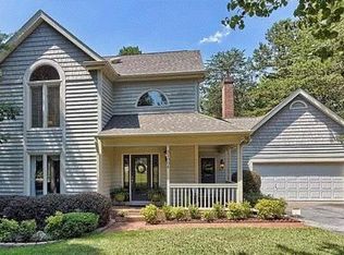 25006 Club View Dr, Tega Cay, SC 29708