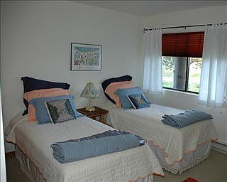 5th image of 4 Powderview Dr