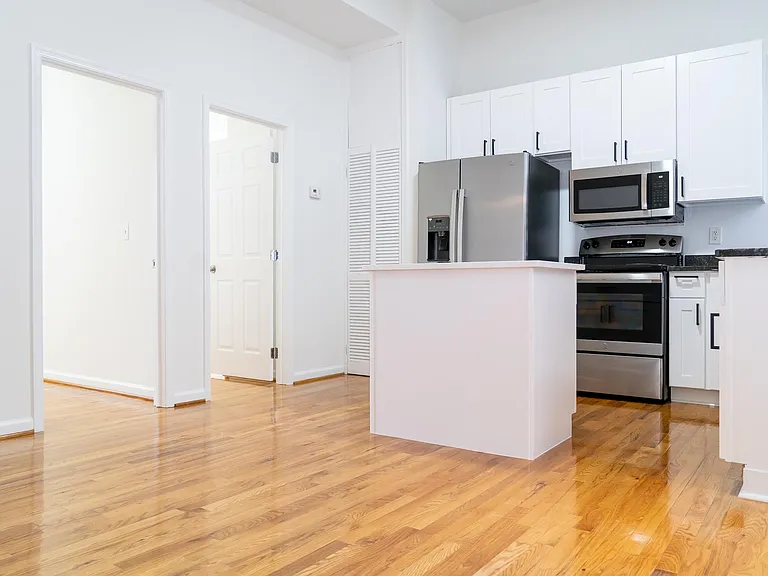 1314 14th St NW #201 — Photo 14