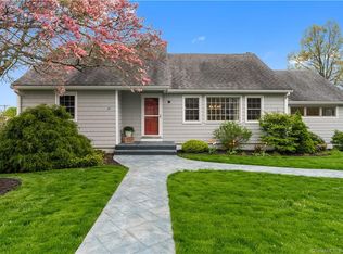 19 Walter Fish Ave, Groton, CT 06355