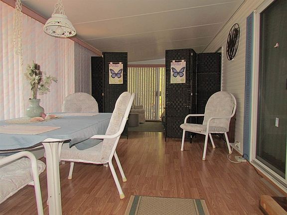 4th image of 253 Holly Dr #253