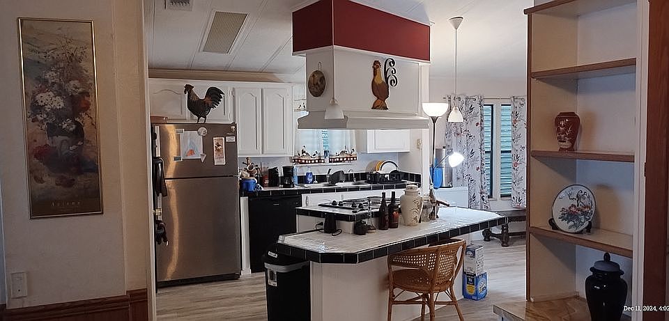 2nd image of 8439 Cherish Dr