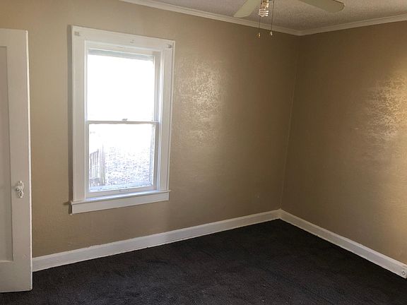 5th image of 1814 E 68th St