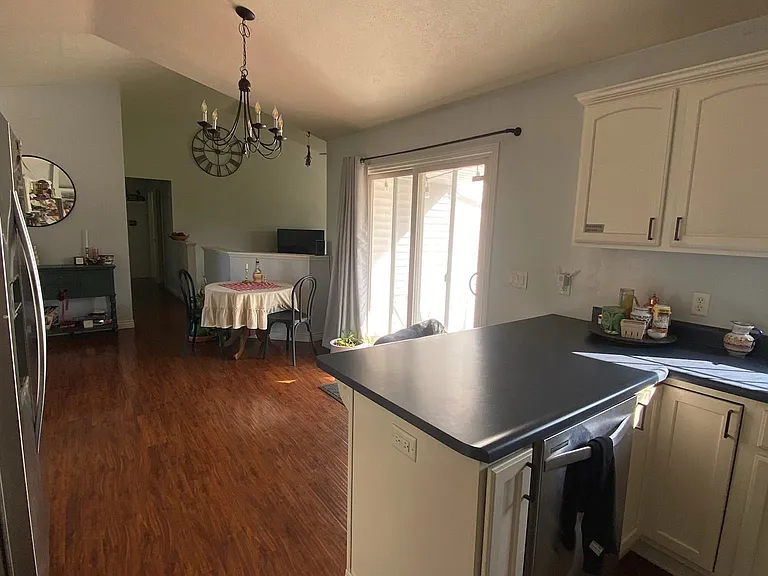 27799 Birmingham Ct — Photo 8
