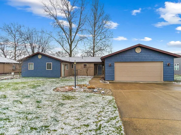 130 W 590 S, Wolcottville, IN 46795