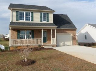 3100 Declaration Dr, Broadway, VA 22815