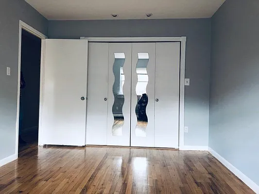 Rented by Brooklyn Ports Realty | media 20