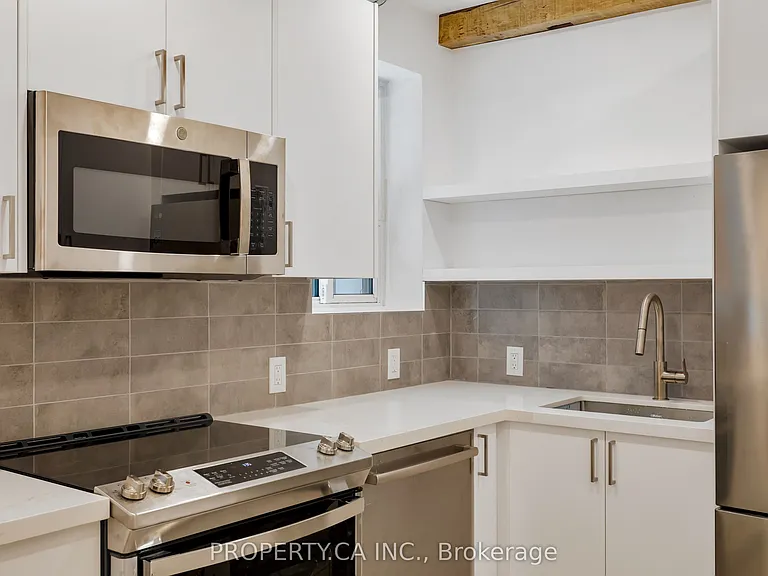 97 Lee Ave #8 — Photo 6