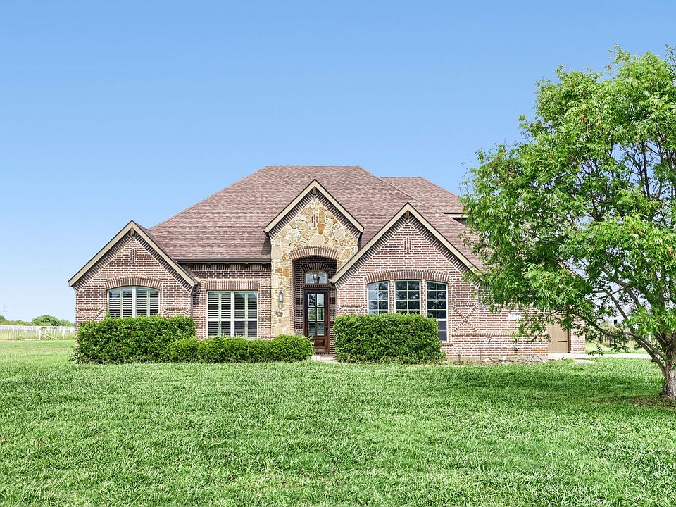1st image of 109 Mountain Vista Dr