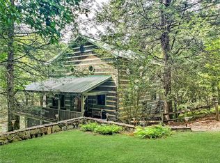 408 Stone River Dr, Traphill, NC 28685